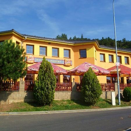 Hotel Pohadka Мост Экстерьер фото